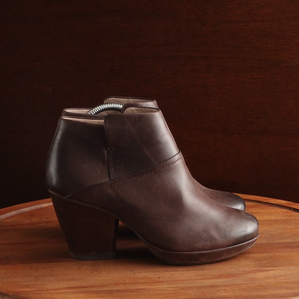 Dansko Boots Women SZ EU 36 US 5.5-6 Brown Miley Burnished Leather Ankle Comfort